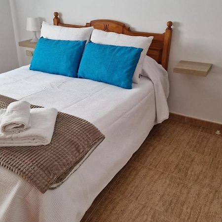 Apartamento Baeza Cozar 1 Apartment Bagian luar foto
